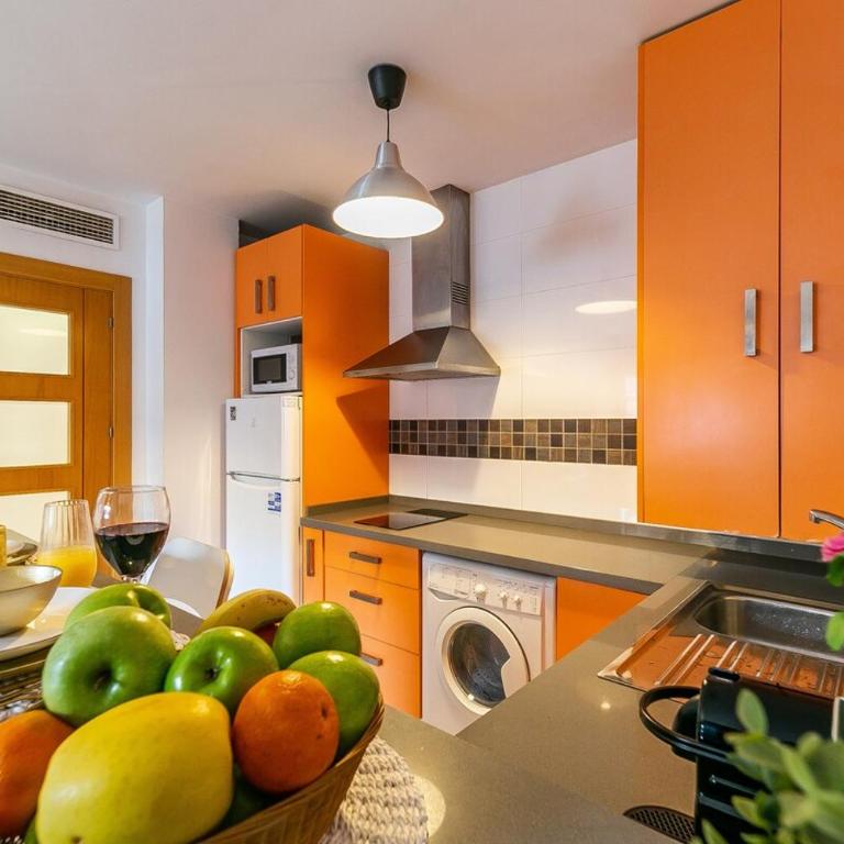Boutique Apartment in Quiet Málaga by TuriVida - Apartamento de 2 dormitorios - 3
