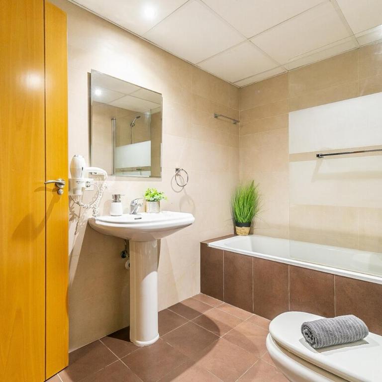 Boutique Apartment in Quiet Málaga by TuriVida - Apartamento de 2 dormitorios - 8