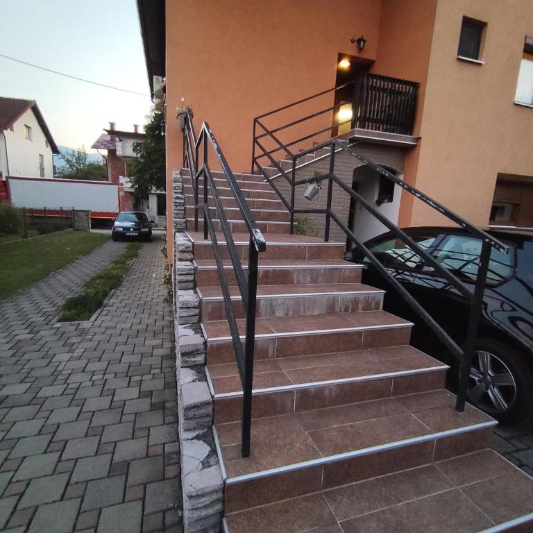 Apartman Lidija - Apartman sa 3 Spavaće Sobe i Balkonom - 24