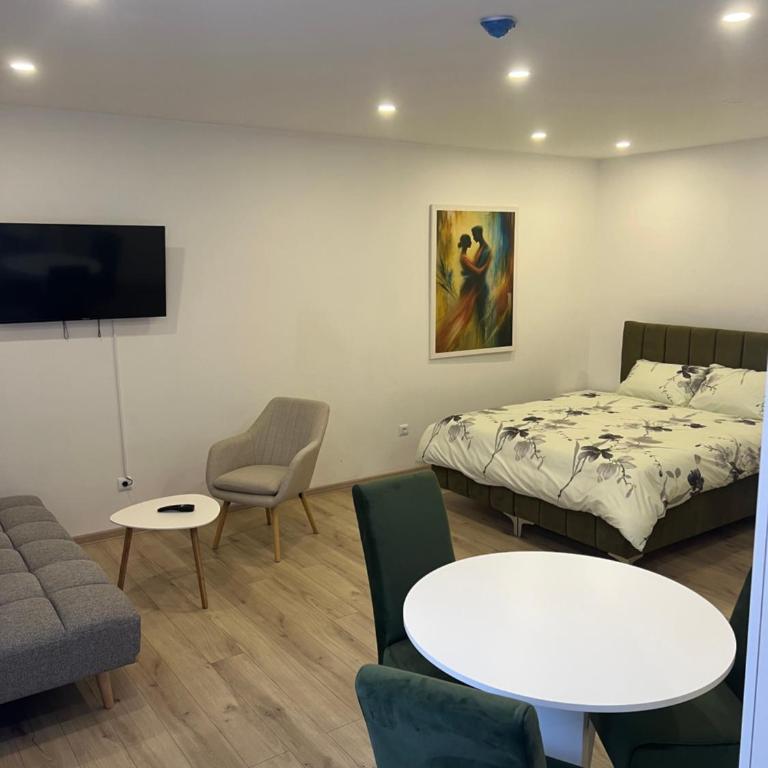 AMARIS Suites Sarajevo - Family Studio - 2