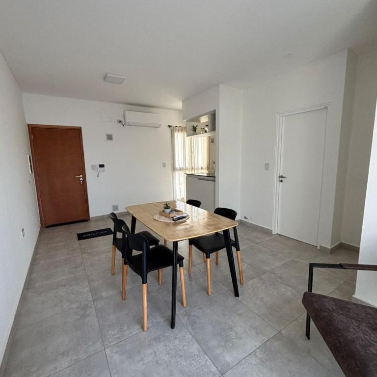 Geronimo III - One-Bedroom Apartment - 11