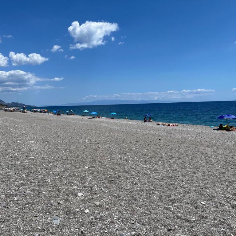 Etna Beach House - Casa Vacanze - 15
