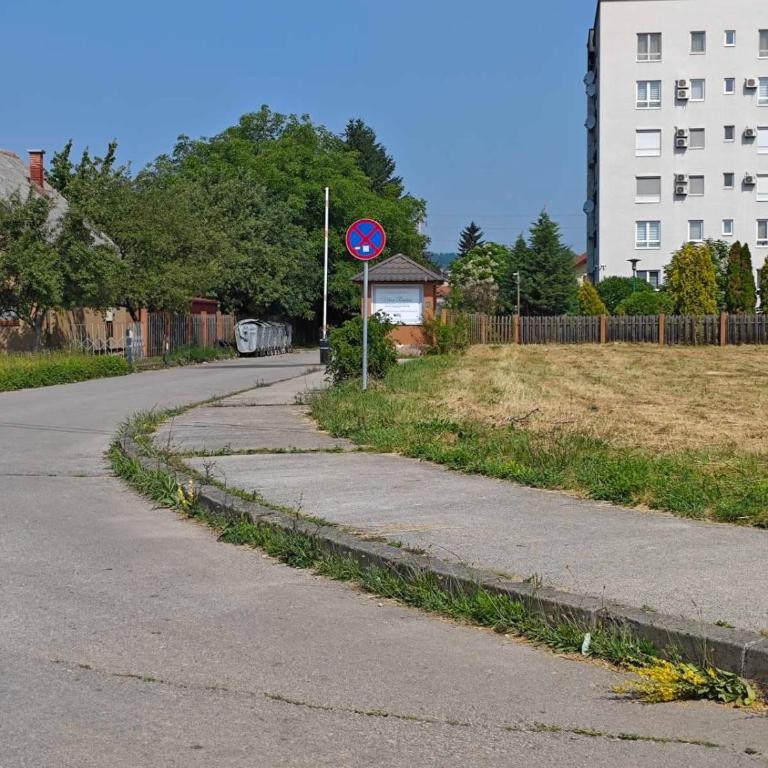 Peaceful Family Stay Ilidza with Free Parking - Apartman sa 2 Spavaće Sobe - 22