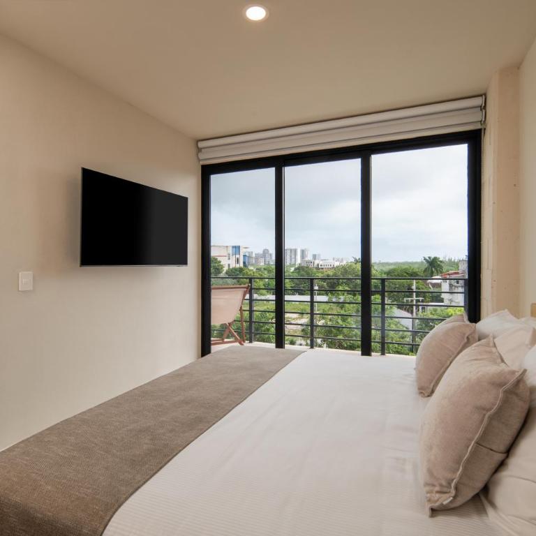 Everglades Suites - Two-Bedroom Suite - 6