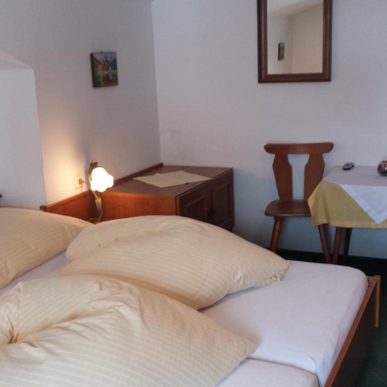 BIO-Bauernhof Hatzbauer - Doppelzimmer - 8