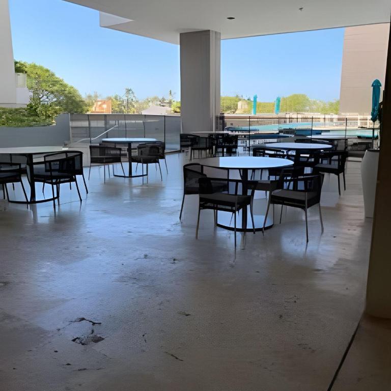 Estilo y comodidad a pasos de la playa en Irotama! - Deluxe One-Bedroom Apartment - 32