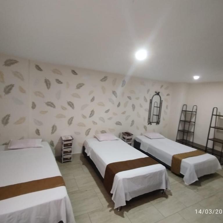 San Francisco Plaza Real - Triple Room - 1