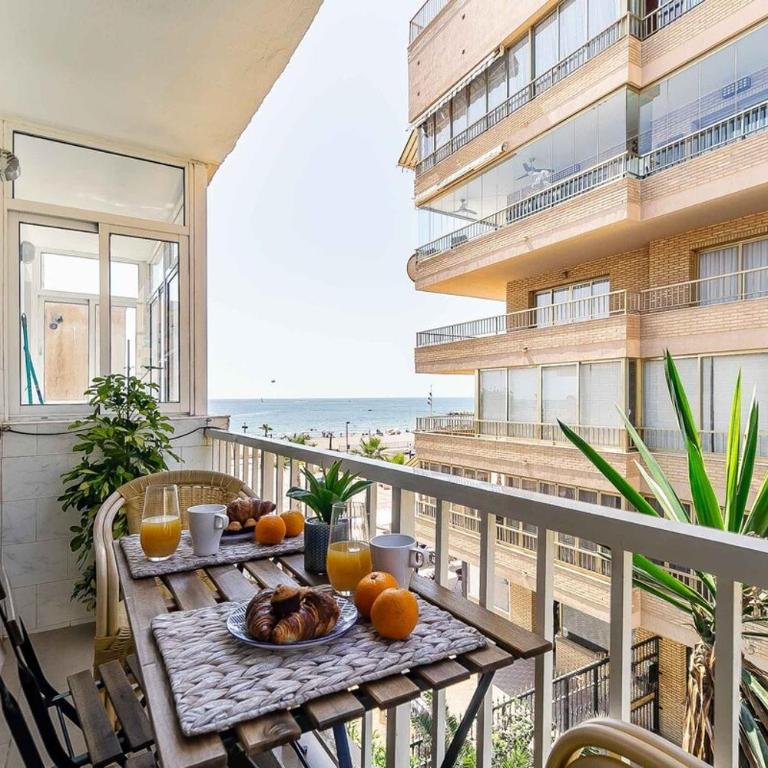 Premium Apartment Seaside Terrace by TuriVida - Apartamento - 9