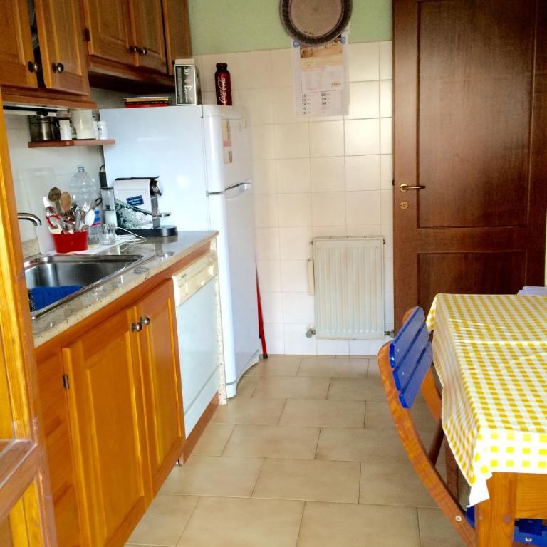 Pozzetto & Poetto - Three-Bedroom Apartment - 26