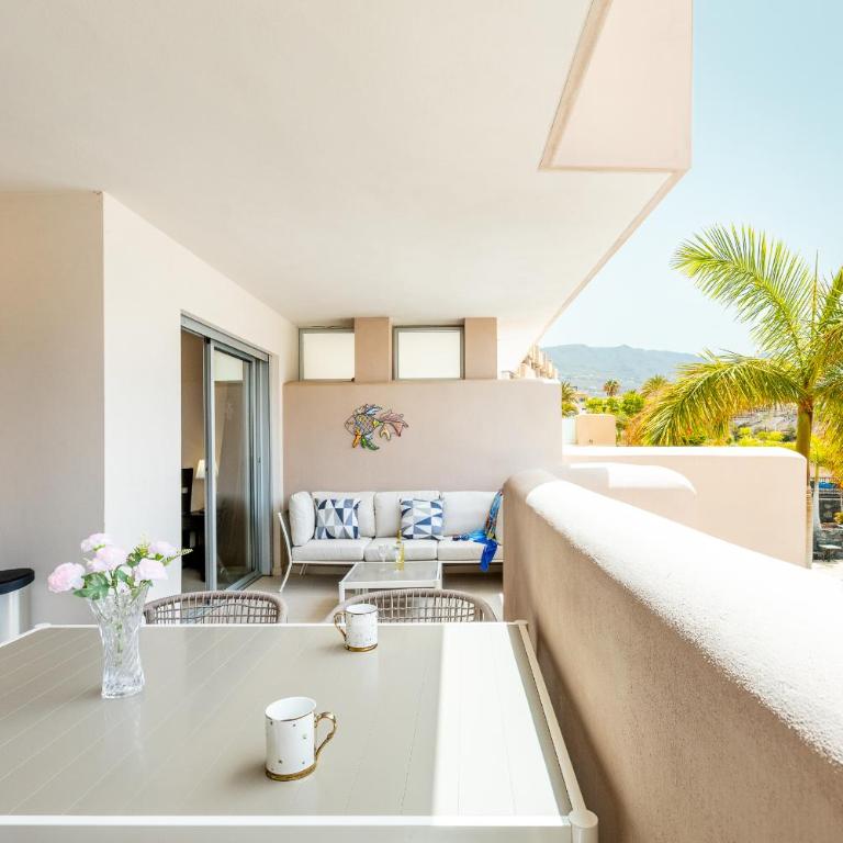 2 Cozy apartment in Playa Paraiso - Apartamento de 2 dormitorios con vistas a la piscina - 12