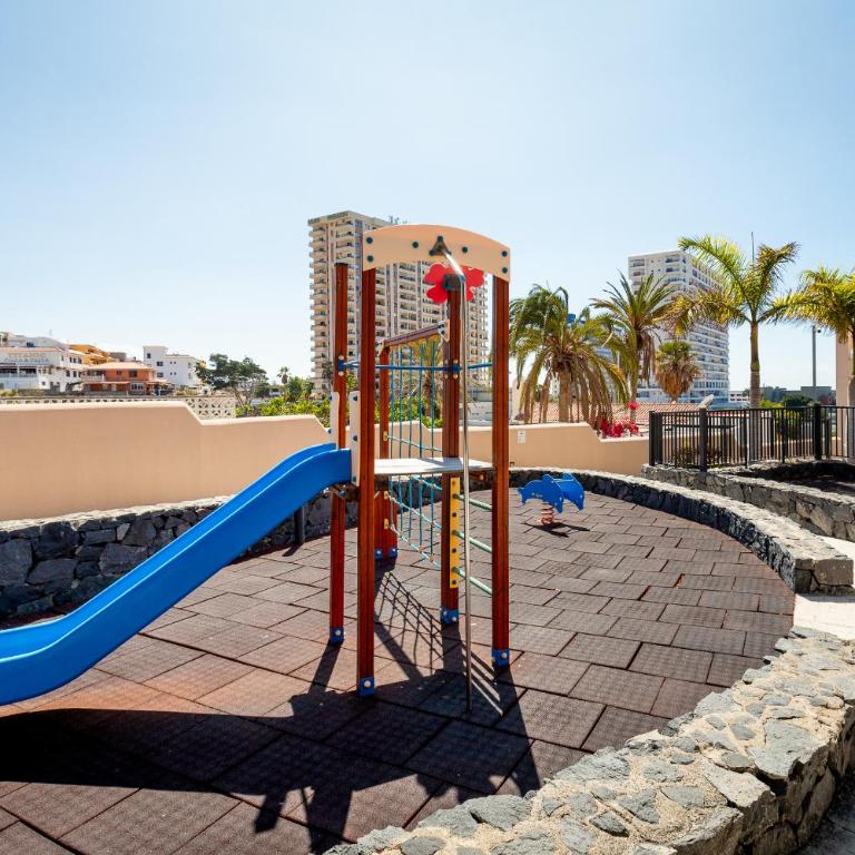 2 Cozy apartment in Playa Paraiso - Apartamento de 2 dormitorios con vistas a la piscina - 7