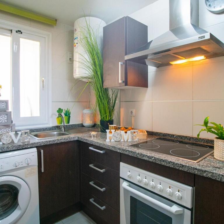 Peaceful Apartment with Terrace by TuriVida - Two-Bedroom Apartment - 6