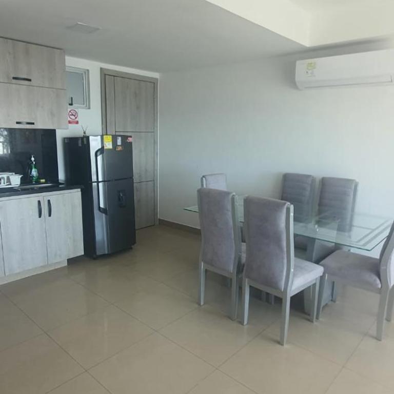 Lodging Palmetto apto 4 Bocagrande - Two-Bedroom Apartment - 3