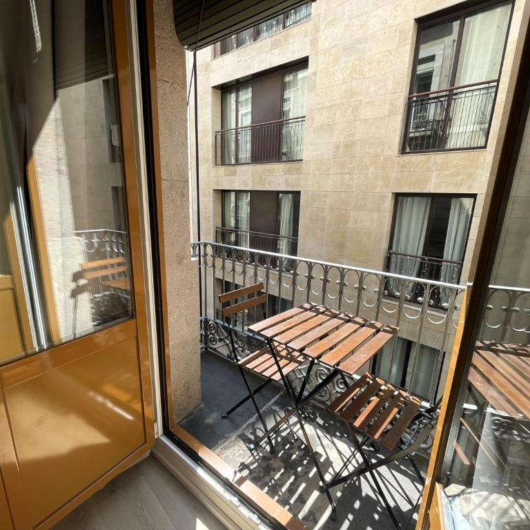 Hostal la Palmera - Twin Room with Private Bathroom - 10