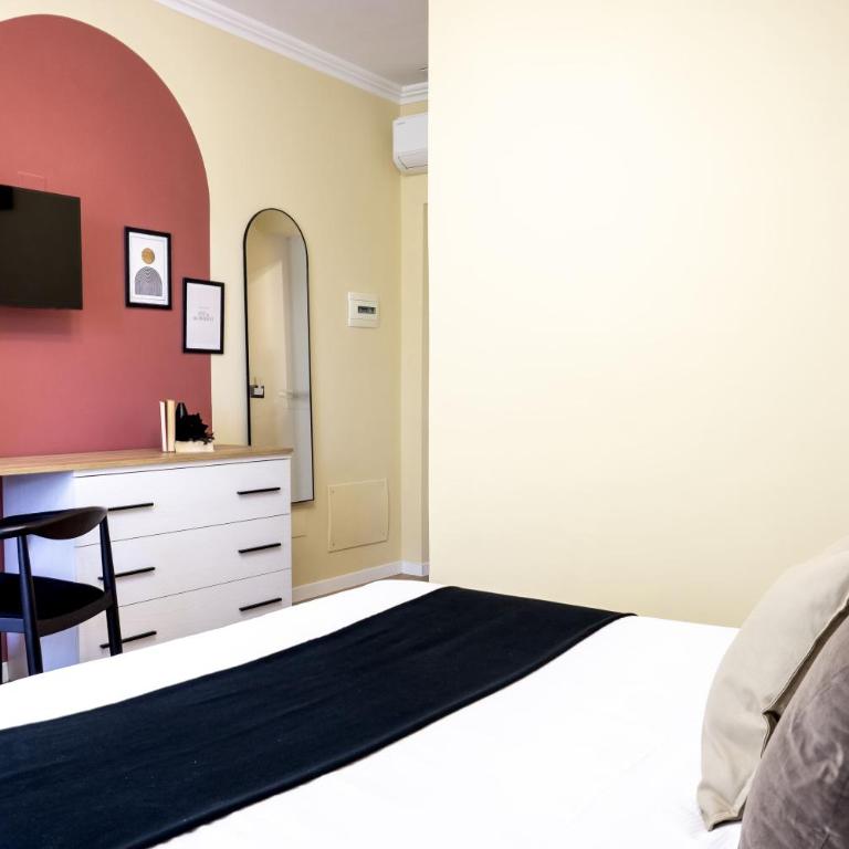 Rome Bliss GuestHouse - Camera Deluxe - 11