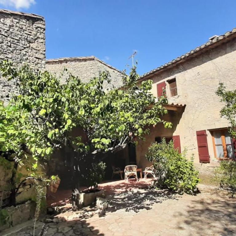 Maison de famille traditionnelle provençale - Maison 3 Chambres - 2