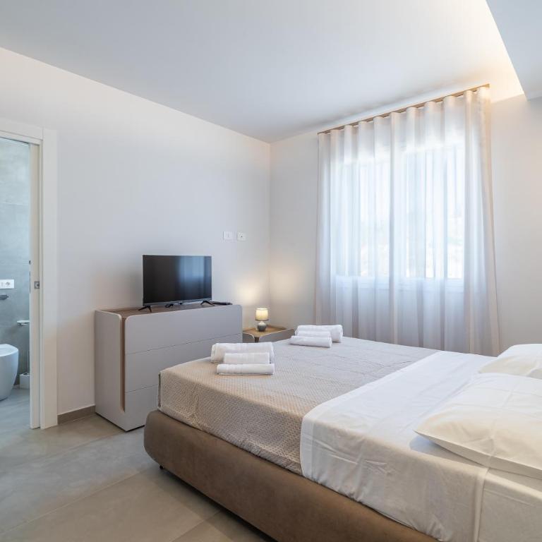 Villa very close to Santa Maria Del Focallo beach blue flag with private pool - Villa Superior - 28