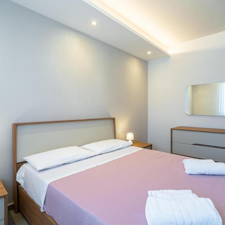 Villa very close to Santa Maria Del Focallo beach blue flag with private pool - Villa Superior - 31