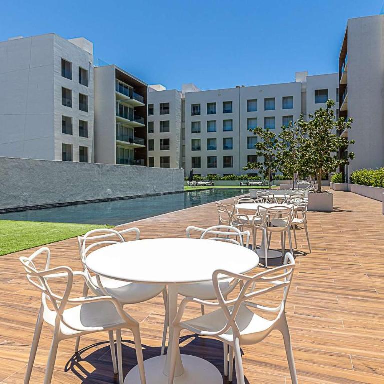 Marea Walk to Medano Stylish Stay in Cabo - Apartamento - 26