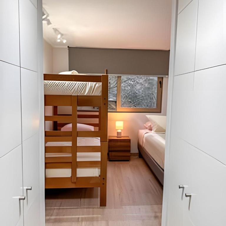 Piscina Climatizada, Vista al Volcán y WiFi - Two-Bedroom Apartment - 7