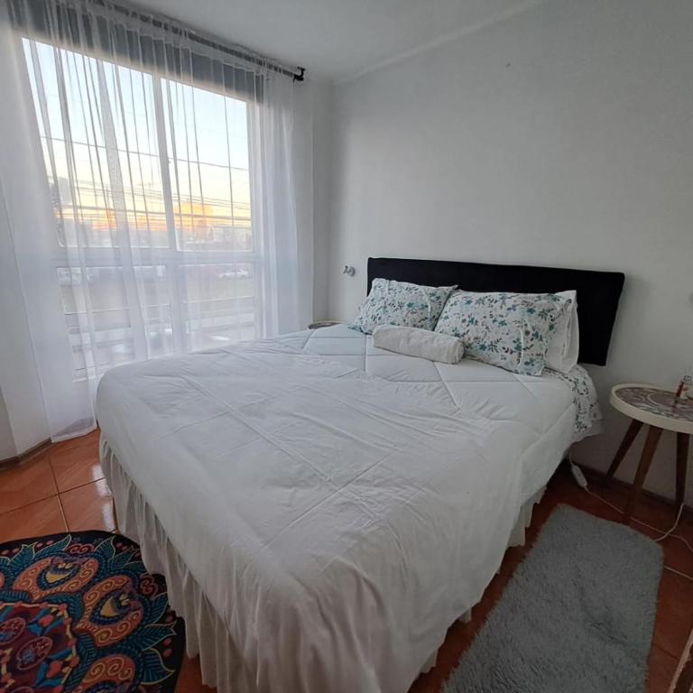 DEPARTAMENTOS CON DESAYUNO ESTACIONAMIENTO Y FACTURA 1 y 2piso - Apartamento de 3 dormitorios - 2