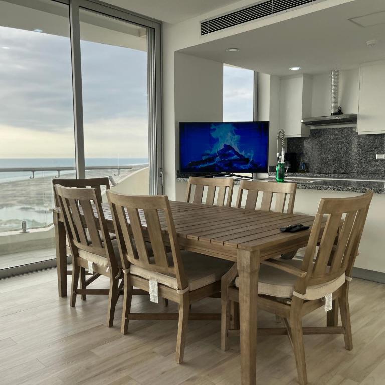 Exclusivo Dpto #1301 Playero en Karibao - Three-Bedroom Apartment with Water View - 13
