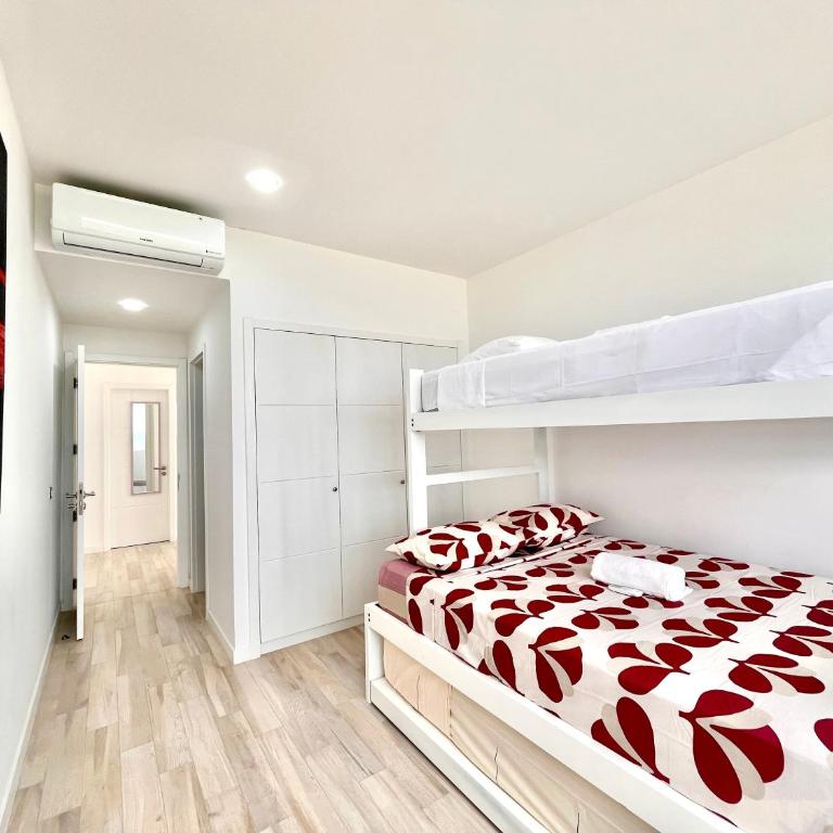 Exclusivo Dpto #1301 Playero en Karibao - Three-Bedroom Apartment with Water View - 23