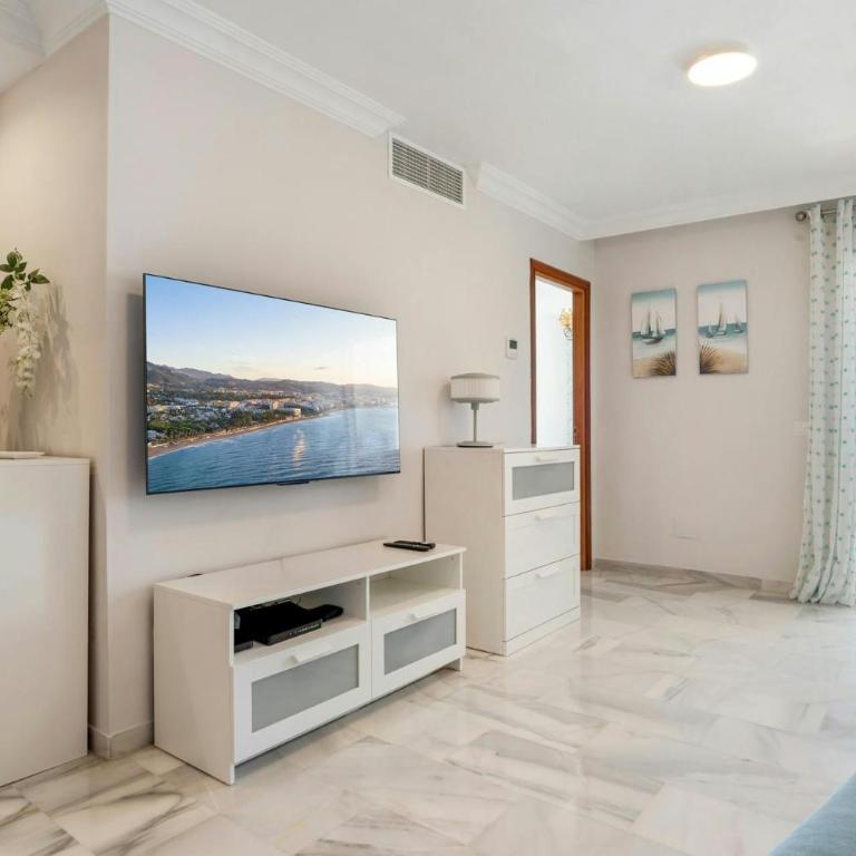 Bonito piso en primera línea de playa en Estepona - One-Bedroom Apartment - 13
