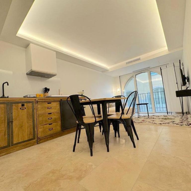 ⁂ Magnifique 3P cœur du Vieux Nice - Appartement 2 Chambres - 8