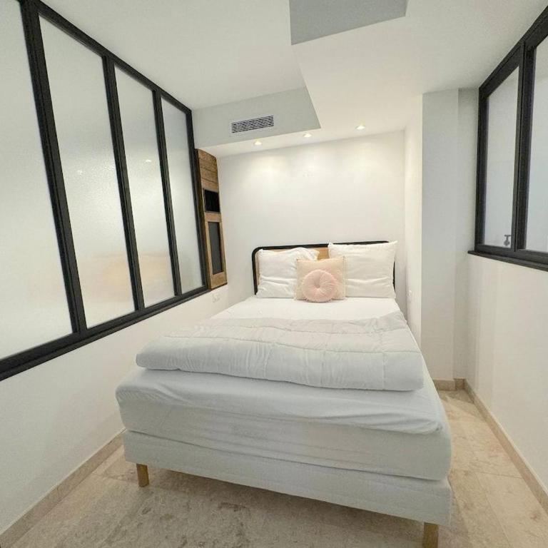 ⁂ Magnifique 3P cœur du Vieux Nice - Appartement 2 Chambres - 11