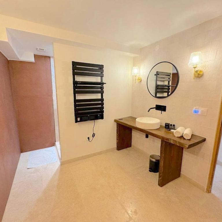 ⁂ Magnifique 3P cœur du Vieux Nice - Appartement 2 Chambres - 21