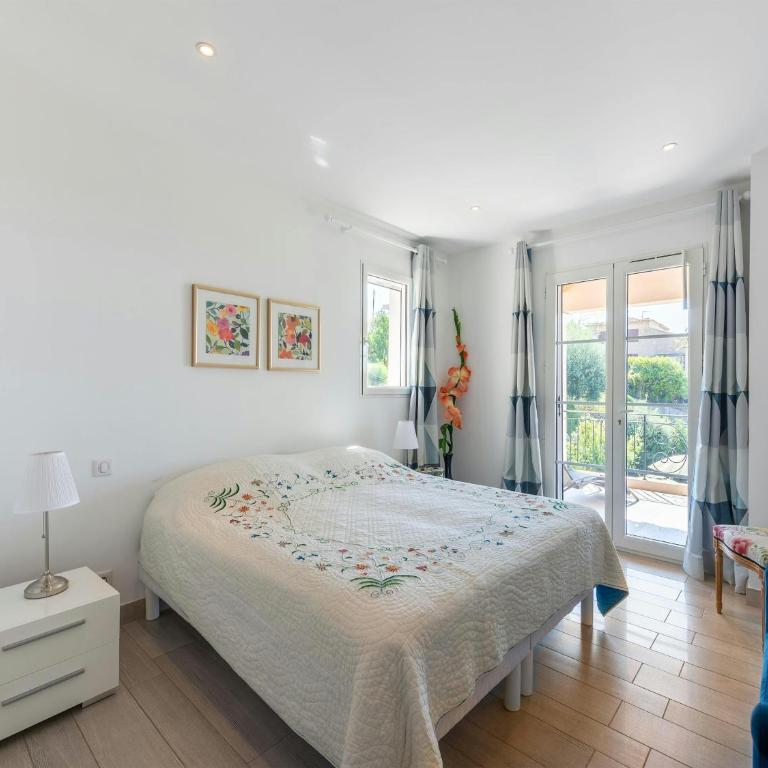 CASA-Mathilda luxueuse villa moderne avec piscine - Villa 3 Chambres - 30