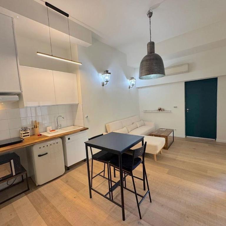 ⁂ Charmant Mezzanine Central - Clim Wifi Famille - Appartement 1 Chambre - 11