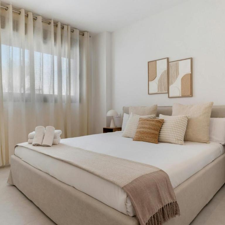 Lujo Confort y Piscina en la Costa del Sol - Apartamento de 2 dormitorios - 3