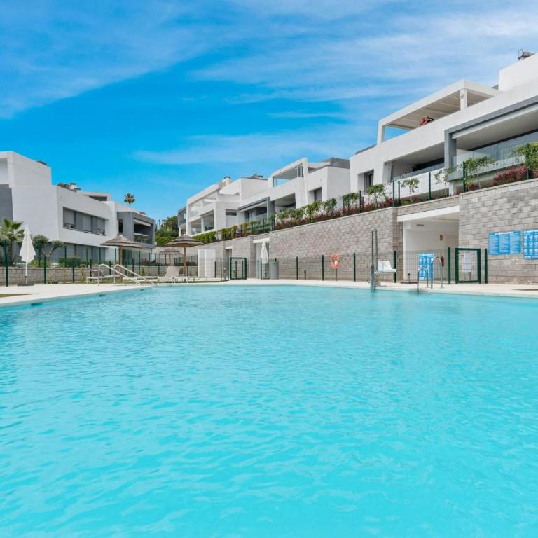 Lujo Confort y Piscina en la Costa del Sol - Apartamento de 2 dormitorios - 6