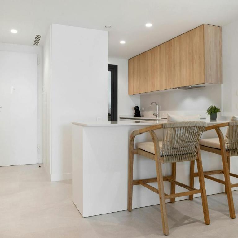 Lujo Confort y Piscina en la Costa del Sol - Apartamento de 2 dormitorios - 10