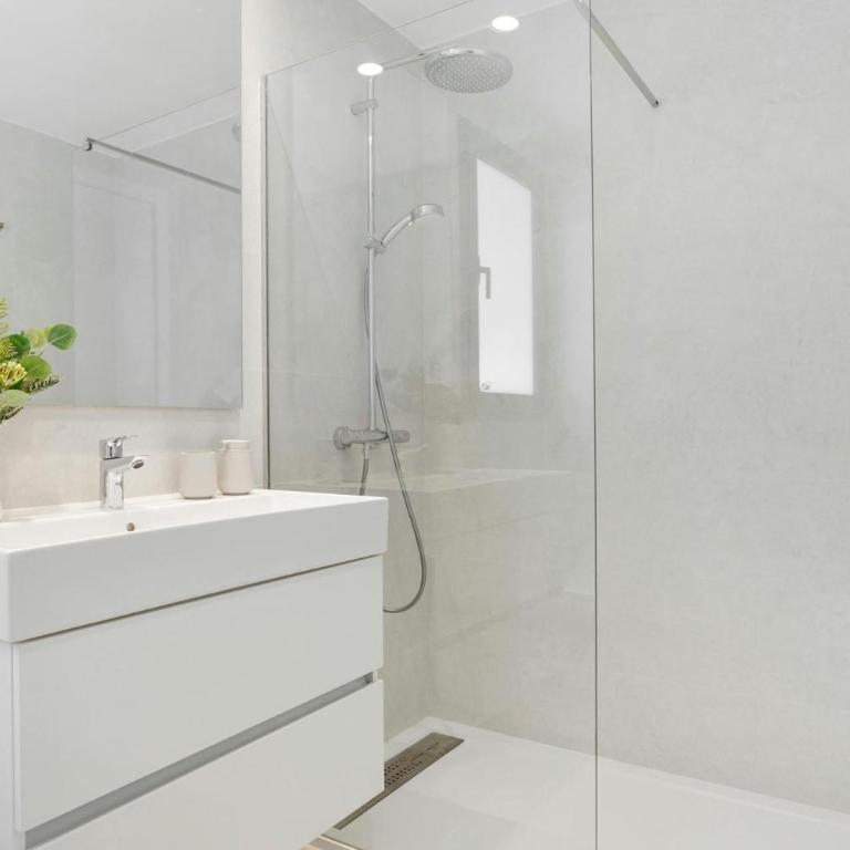 Lujo Confort y Piscina en la Costa del Sol - Apartamento de 2 dormitorios - 15