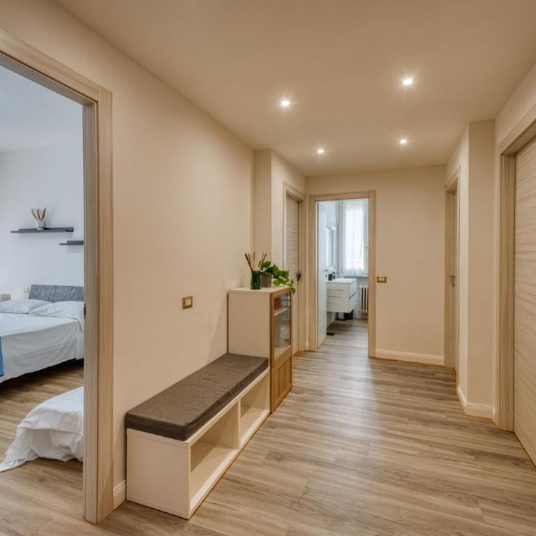 Valdichiana Family Apartment - Appartamento con 3 Camere da Letto e con Balcone - 1