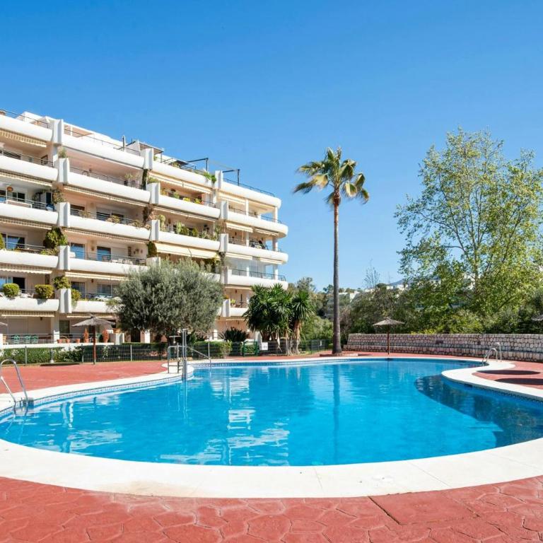 Apartamento en Guadalmina con vistas al golf - Two-Bedroom Apartment - 16