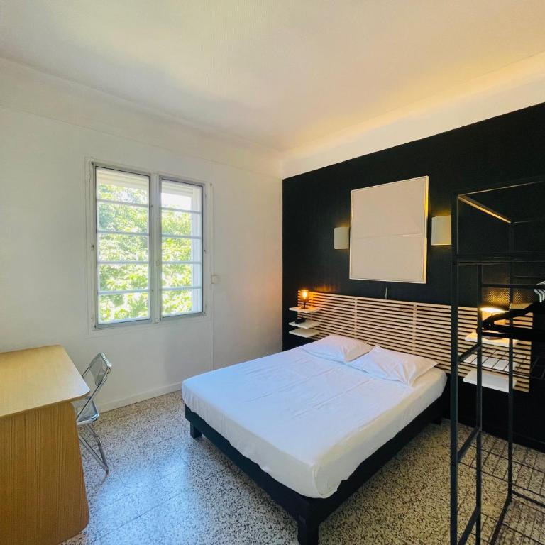 Appartement T3 - 1er étage - Appartamento con 2 Camere da Letto - 12