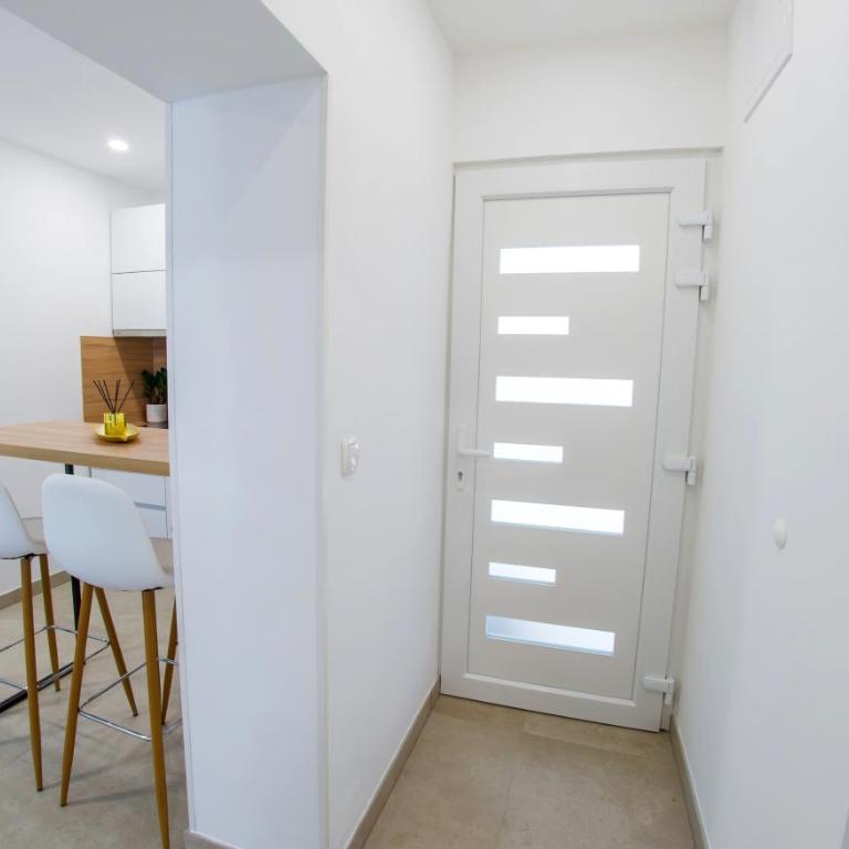 Stari View-Free Parking - Deluxe Studio - 15