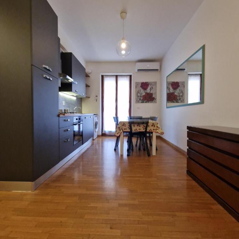 Ponte Lungo Guest House - Appartamento Deluxe con 3 Camere da Letto - 18