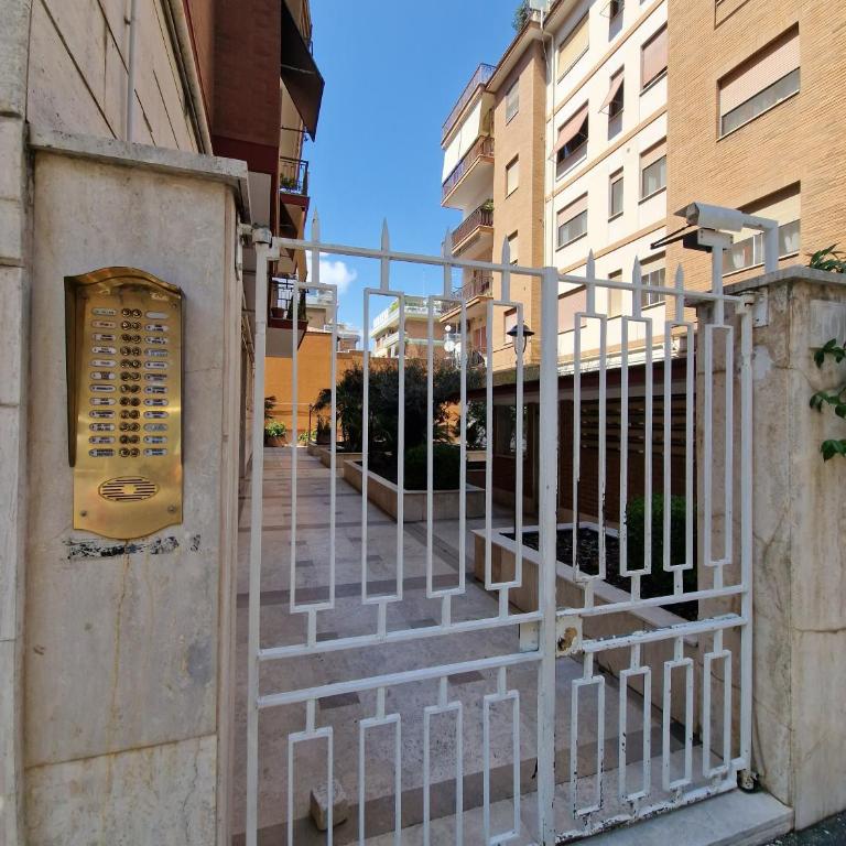 Ponte Lungo Guest House - Appartamento Deluxe con 3 Camere da Letto - 34