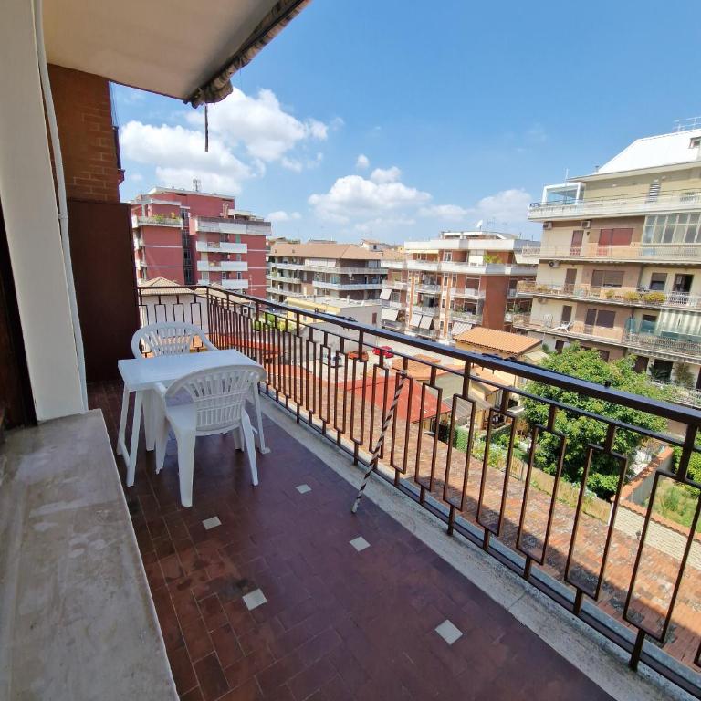 Ponte Lungo Guest House - Appartamento Deluxe con 3 Camere da Letto - 14