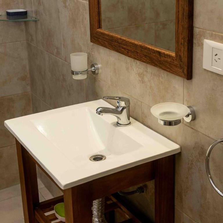 A metros de la calle principal - Apartamento de 1 dormitorio - 29