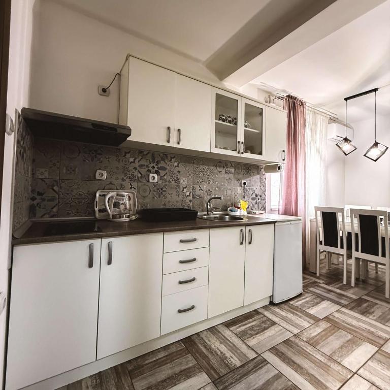 Apartments Velickovic - Apartman - 12