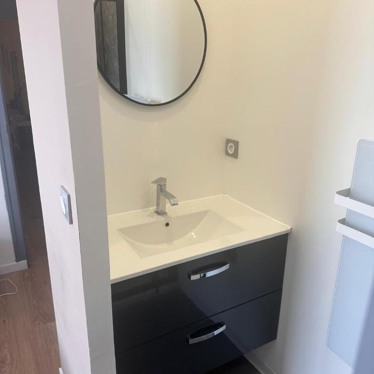 Aquero Lourdes T4 - Three-Bedroom Apartment - 8