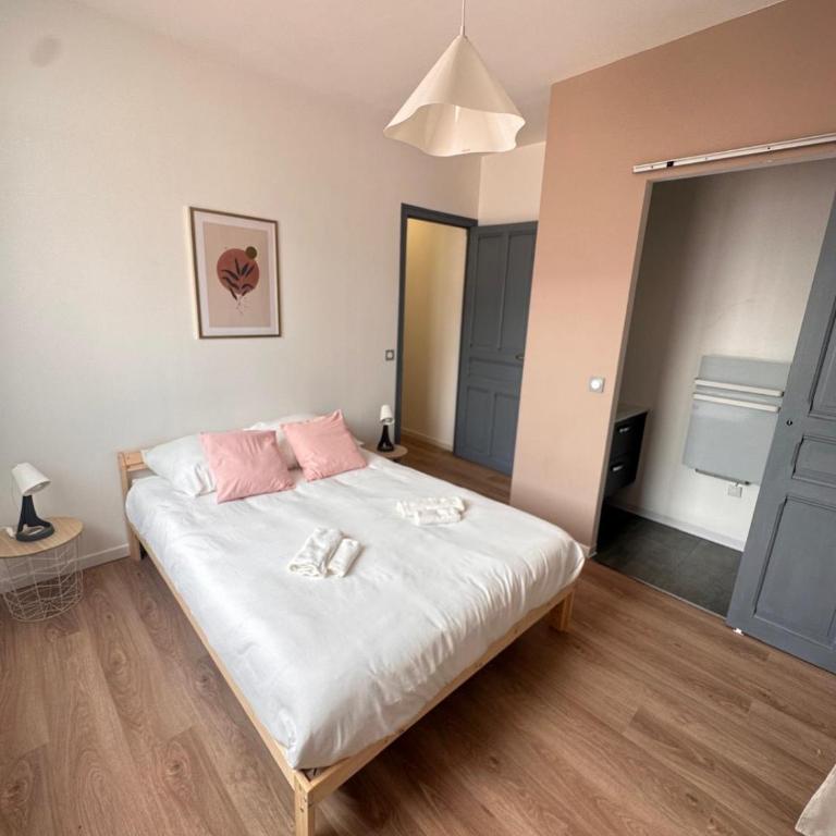 Aquero Lourdes T4 - Three-Bedroom Apartment - 7
