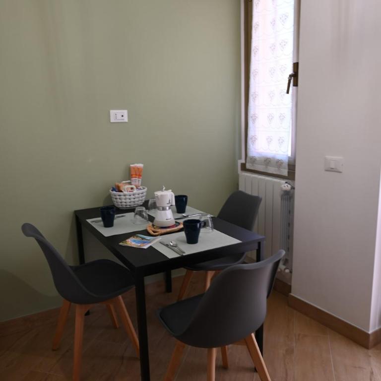 Arcobaleno Home - Appartamento con 2 Camere da Letto - 11