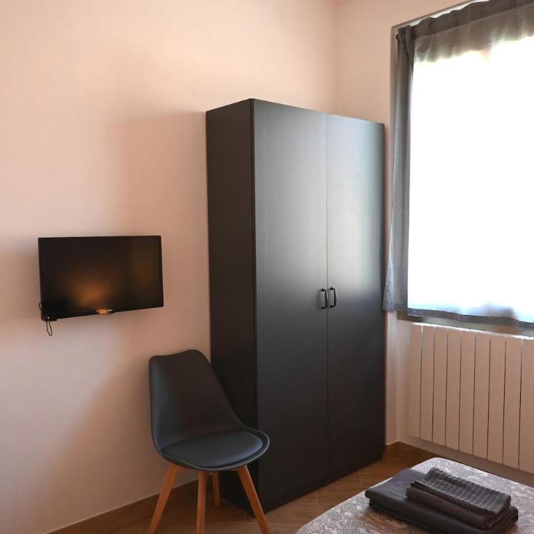 Arcobaleno Home - Appartamento con 2 Camere da Letto - 24